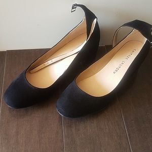 Chinese Laundry ankle strap kitten heels